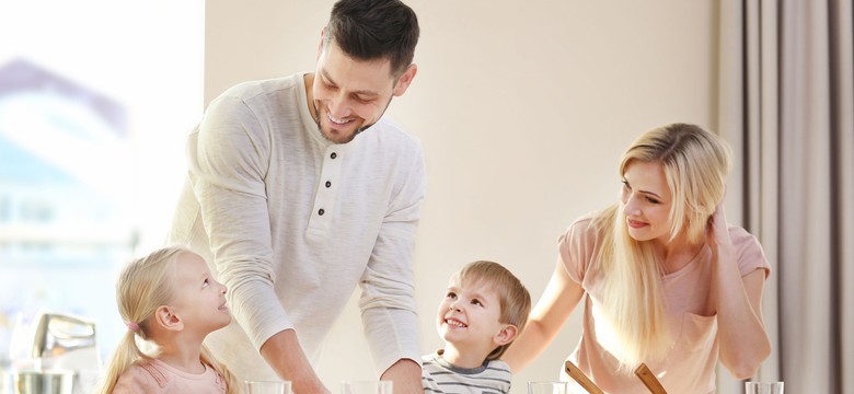 Jedzenie śniadania w domu chroni dziecko przed lękami i wahaniami nastroju