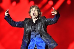 Razem mają 294 lata. The Rolling Stones zagrali w Zurychu tak, jakby byli nastolatkami [FOTO]