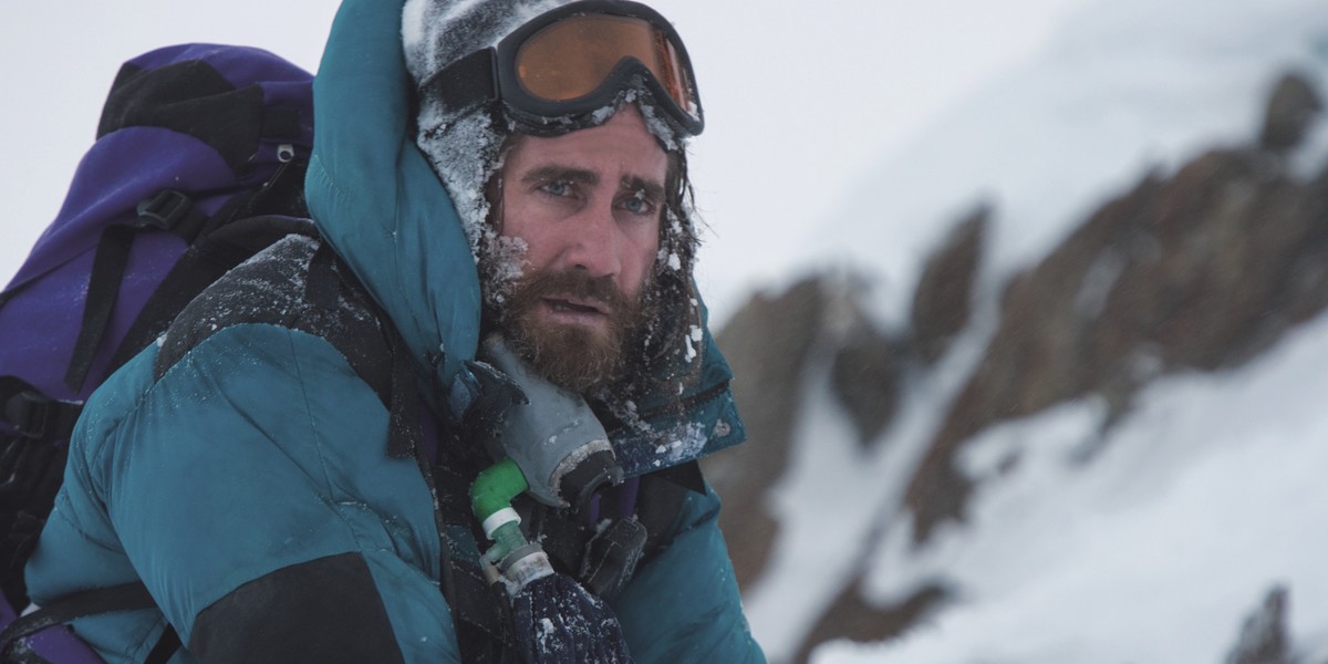 Jake Gyllenhaal jako Scott Fischer w filmie „Everest”