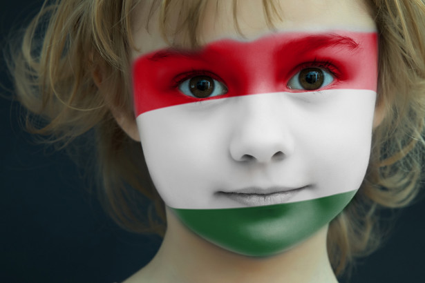 Na Węgrzech spada liczba ludności. Rodzi się mniej dzieci