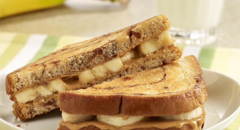 Grilled Peanut Butter and Banana Sandwich