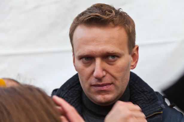 Nawalny: Są podstawy, by sądzić, że trucizna została umieszczona na ubraniu
