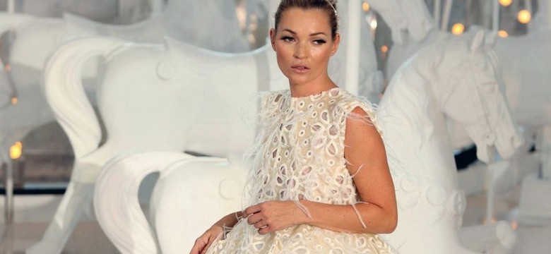 Ta topmodelka jest jak dojrzałe wino. 38-letnia Kate Moss wciąż na topie