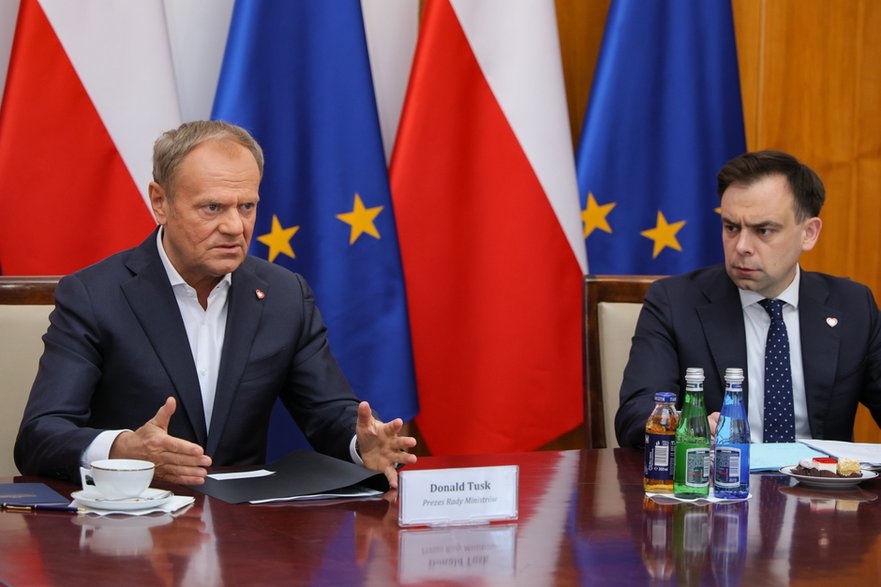 Donald Tusk, Andrzej Domański