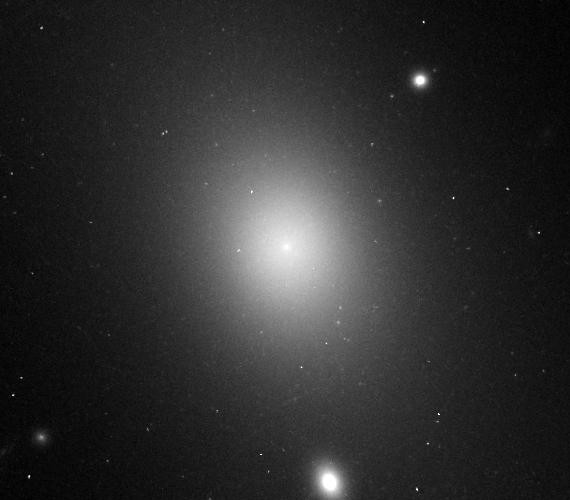 Galaktyka IC 1101