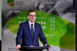 Morawiecki: ceny paliw spadły zgodnie z obietnicami