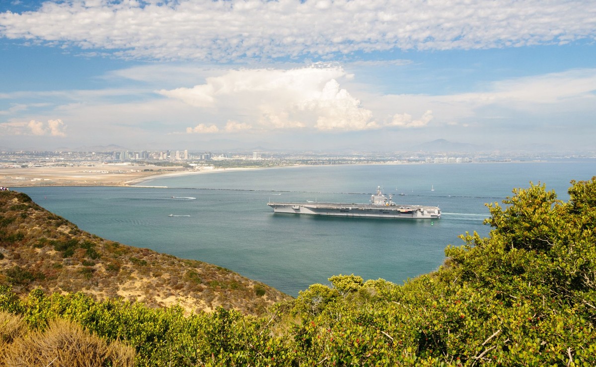 USS Abraham Lincoln