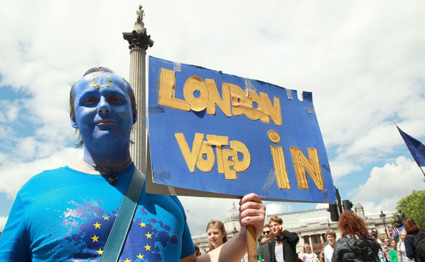 Protest przeciwko Brexitowi na ulicach Londynu. "Chcę jedno powiedzieć Polakom: przyjeżdżajcie, kochamy was tutaj"