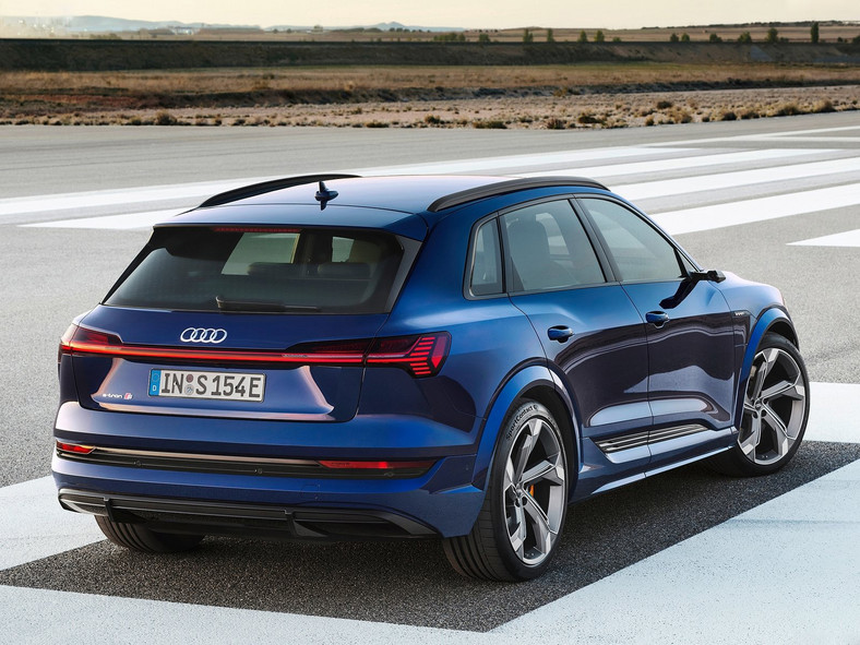 Audi e-tron S