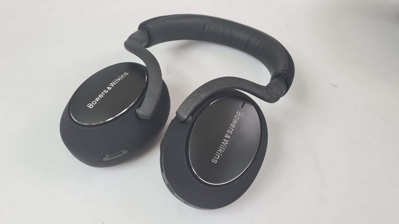 Bowers & Wilkins PX7 - test słuchawek bezprzewodowych