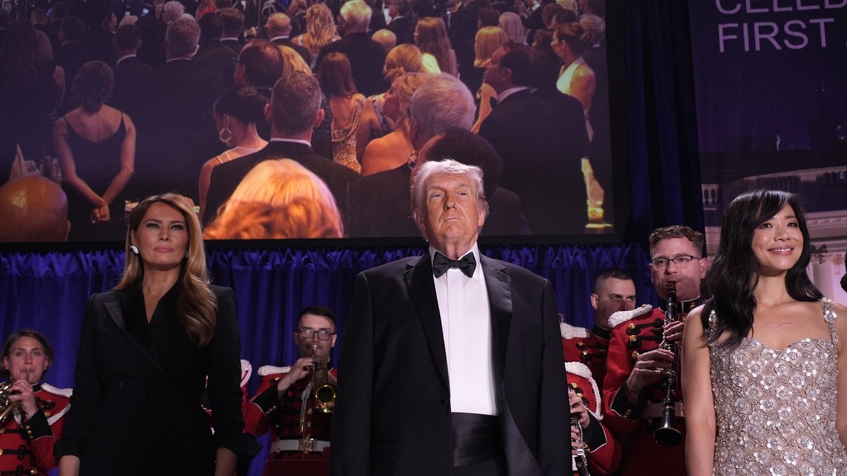 Melanija i Donald Tramp i Veidžia Đang