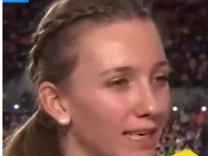 Ljudi su čuli glas olimpijske šampionke i u neverici slušaju kako zvuči dok govori