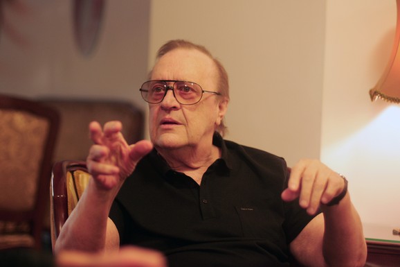 "BOLEST SAM DOBILA GENETSKI" Ovo je unuka Arsena Dedića koja je nestvarna lepotica: Otac joj je preminuo prošle godine, a Lu je ovako govorila o svojoj borbi