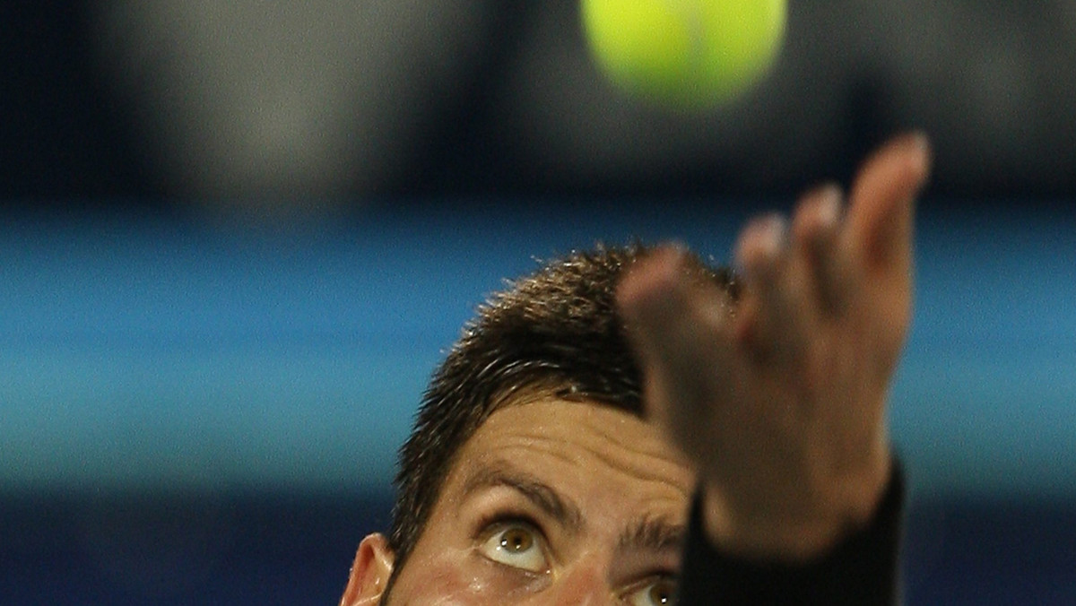 Dwaj rozstawieni tenisiści: Serb Novak Djokovic (nr 3.) i Rosjanin Michaił Jużny (7.) zmierzą się w sobotnim finale turnieju ATP Tour na twardych kortach w Dubaju (z pulą nagród 1,619 mln dol.).