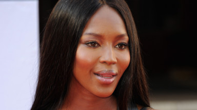 Dekolt Naomi Campbell wywołał sensację!