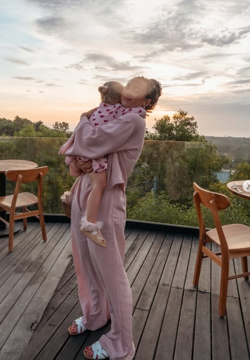 Adriana Kadar sa porodicom