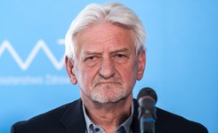 Dlaczego nauczyciele nie są szczepieni? Doradca premiera: Są młodzi i inteligentni