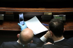 Opozycja: Głosowanie korespondencyjne nie daje szans na rzetelne wybory