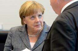 Prasa po zamachu w Monachium: Długie milczenie Merkel