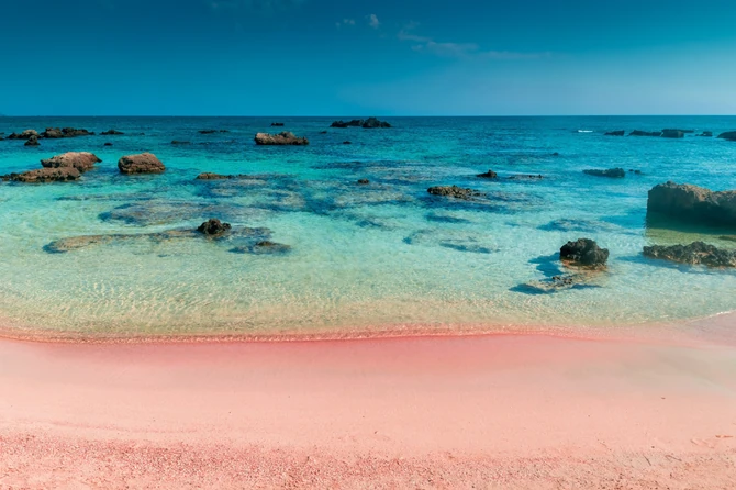 Plaža Elafonisi, sa najfinijim roze peskom i karipskim štihom