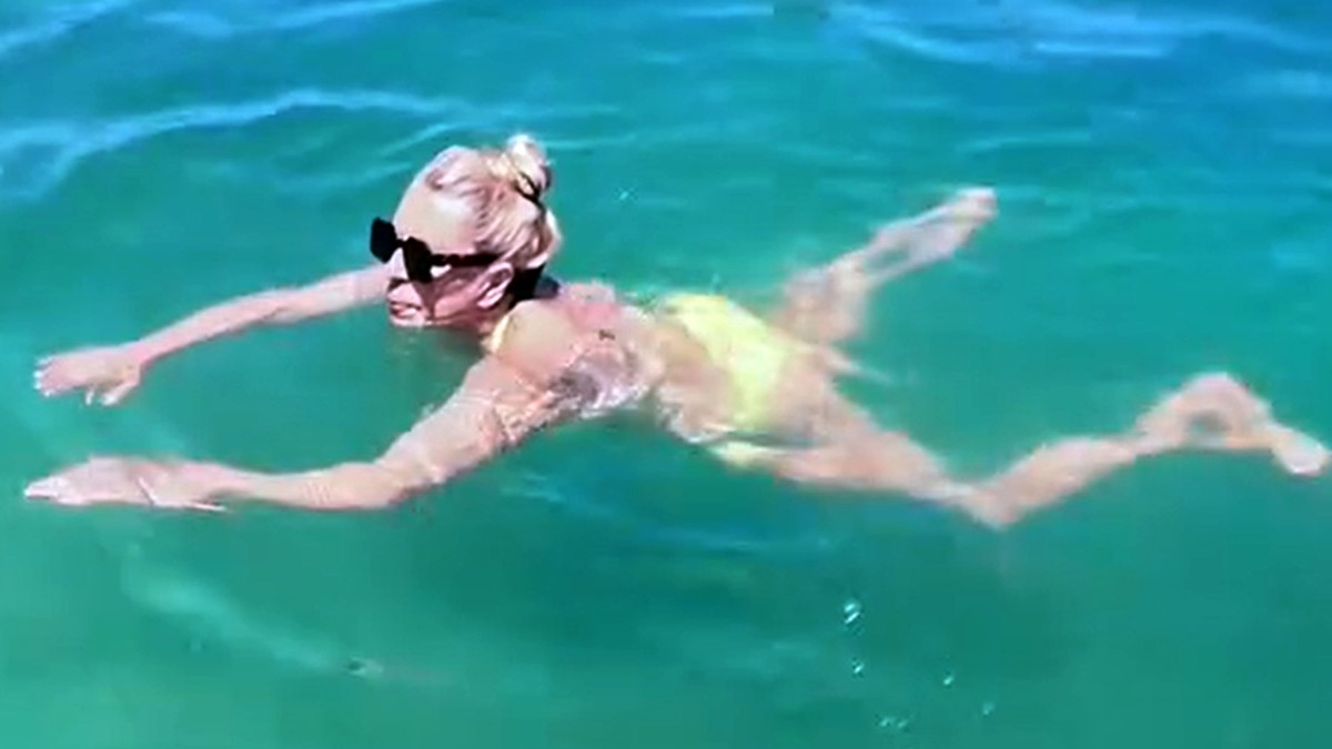 Verica Rakočević u žutom bikiniju 