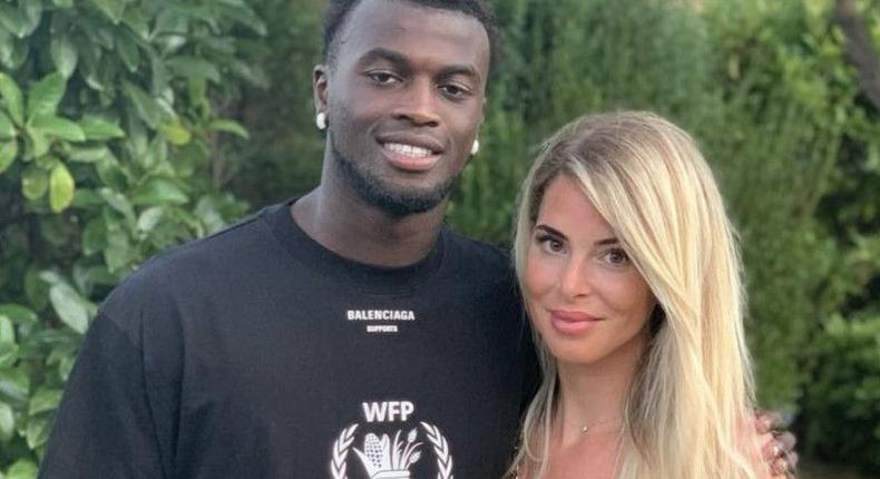 Photos-Emilie-Fiorelli-et-M-Baye-Niang-Le-couple-a-ete-victime-d-un-cambriolage-!