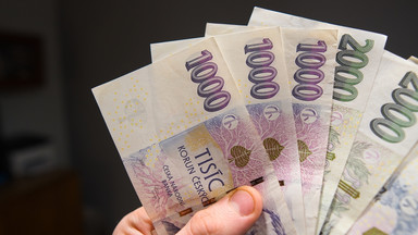 Czesi wycofują niektóre banknoty z obiegu. Zobacz czy nie masz czeskich koron w portfelu