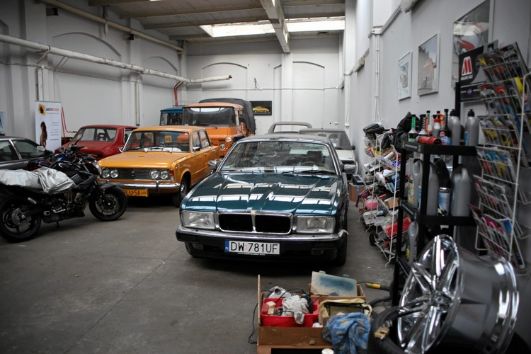 Warsztat, w którym powstaje nowa warszawa