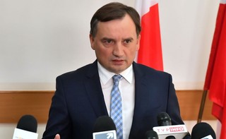 Ziobro: Jeżeli zarobki w Polsce nie wzrosną, to specjaliści będą wyjeżdżać za granicę