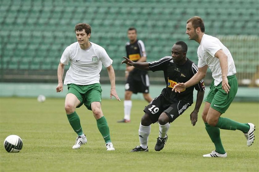 Emmanuel Olisadebe znów został bez klubu