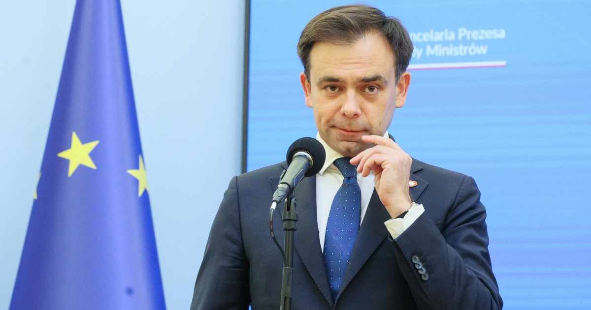 Osiem tematów, które spędzają sen z powiek ministrowi finansów. Popsują budżet?