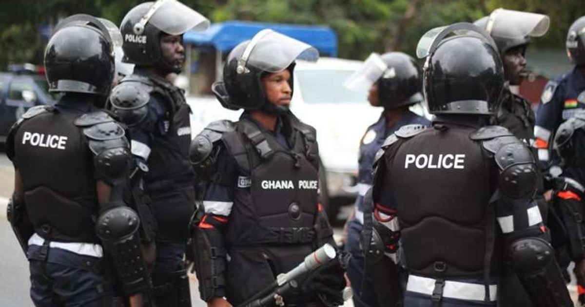 Police launch manhunt for 2 gunmen who fatally shot 2 off-duty police officers - Vimarsana News