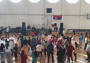 Arena bend dodela paketiće 