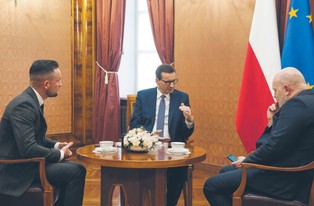 Zamrożenie cen gazu, duszenie inflacji, pieniądze z KPO. Premier Morawiecki odpowiada na pytania DGP