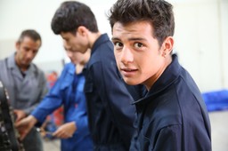 Parlament Europejski bierze się za pracę „na czarno”