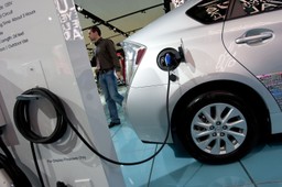 Ekosamochody mogłyby pomóc gospodarce