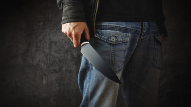 Powiat szczycieński: 31-latek zaatakował kolegę nożem