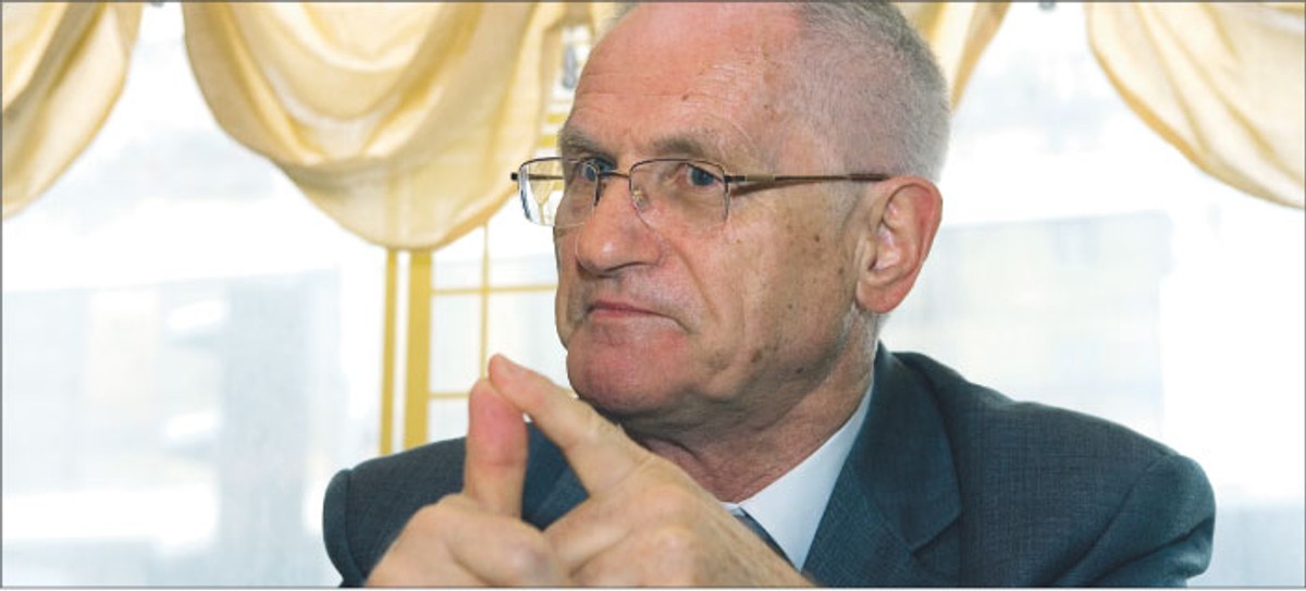 Jerzy Donarski, doktor, ekspert ONZ, Międzynarodowej Organizacji Pracy. Twórca i pomysłodawca projektu badawczego Projekt normy etyczności EK 1000 dla firm w Polsce i Europie Fot. Wojciech Górski