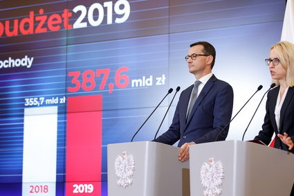 Budżet 2019 w Sejmie. Minister finansów: to budżet racjonalny. Opozycja: krótkowzroczne, rozrzutne rządy