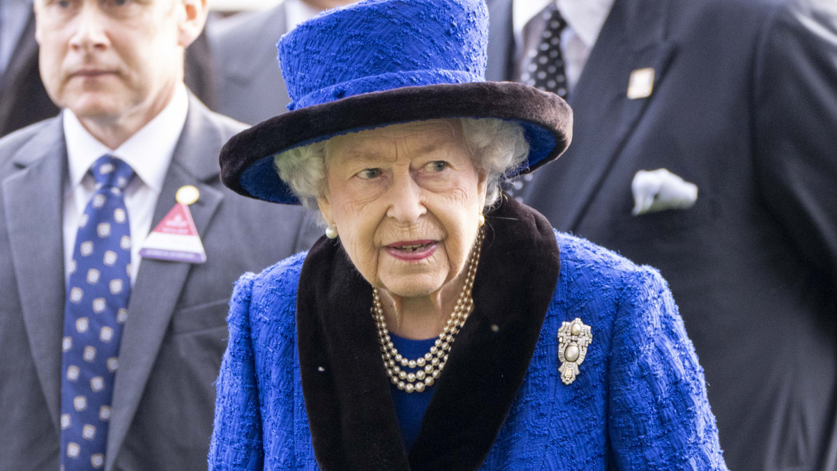 Królowa Elżbieta II zrezygnowała z udziału w wielkanocnej tradycji. Wiemy, kto ją zastąpi