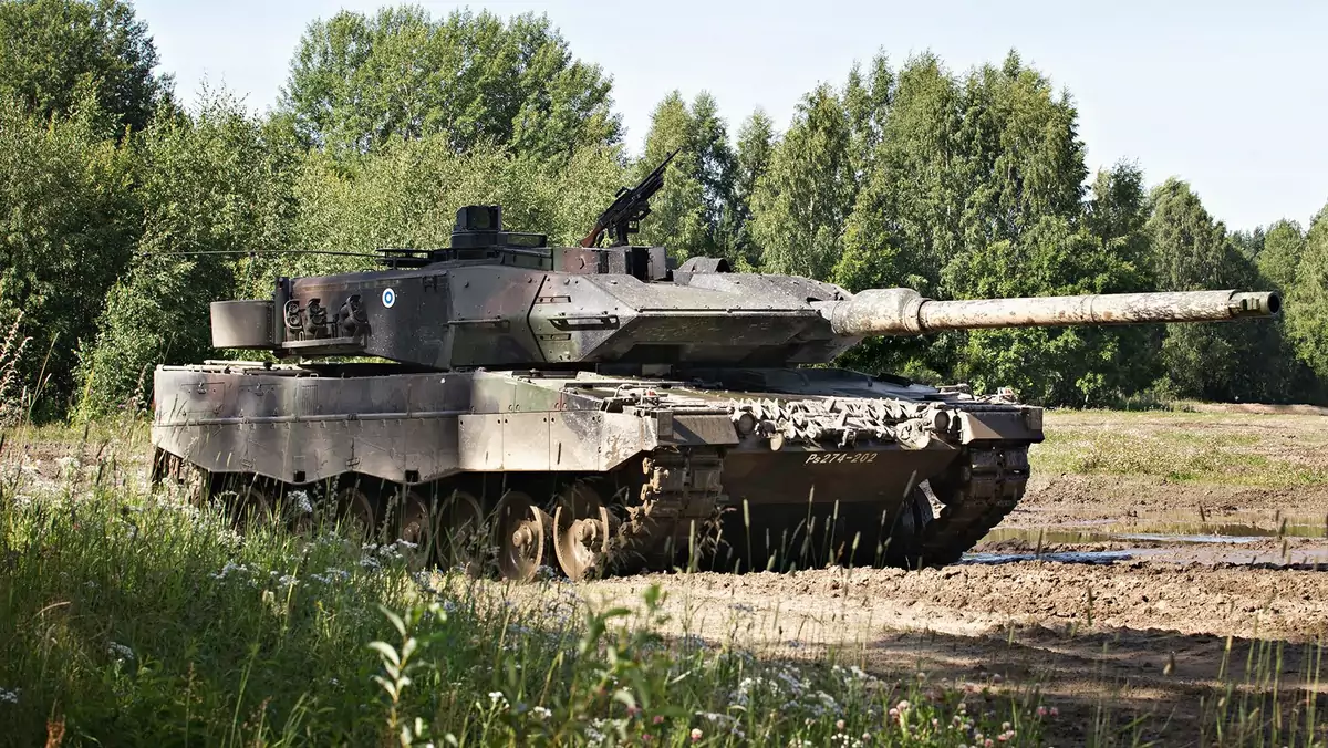 Na zdjęciu czołg Leopard 2 podczas ćwiczeń