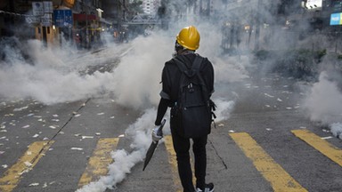 Dziennikarka postrzelona przez policję w Hongkongu. Straciła wzrok w jednym oku