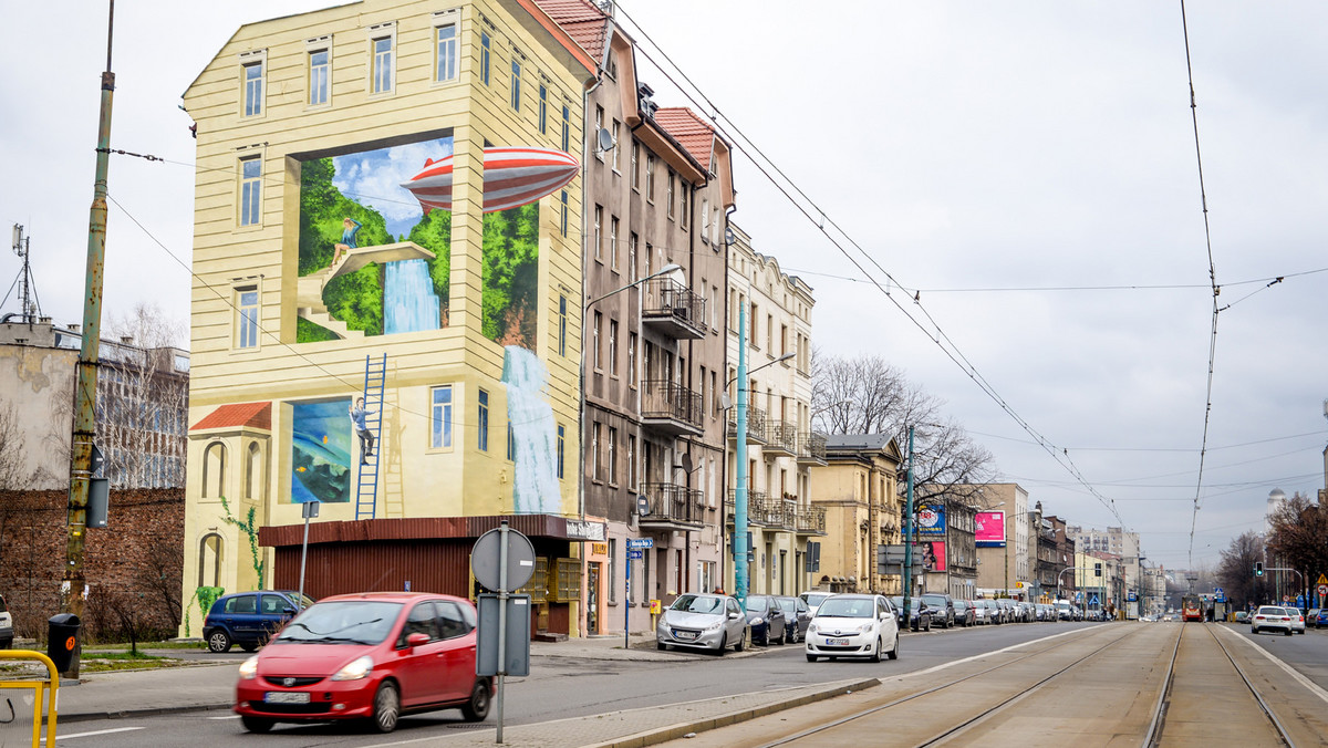 <strong>Od kilkunastu lat w Polsce trwa renesans murali. Miasta, organizacje społeczne i firmy zapraszają artystów, by tworzyli wielkoformatowe galerie. Mural to jednak nie tylko sam obraz, to również budowa relacji z odbiorcami i niejednokrotnie silny i sugestywny przekaz informacyjny. Pokazują to szczególnie projekty realizowane przez Good Looking Studio na terenie całej Polski. Umiejętnie łączące artyzm wykonania z angażowaniem odbiorców. </strong>