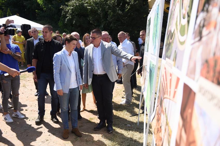 Ana Brnabić istakla važnost revitalizacije hotela Caričin grad 