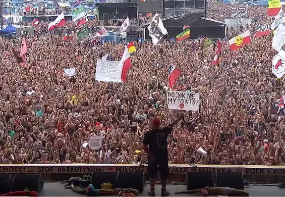 "Mazurek Dąbrowskiego" na kilkadziesiąt tysięcy gardeł na otwarcie Woodstocka. Są ciary! [WIDEO]