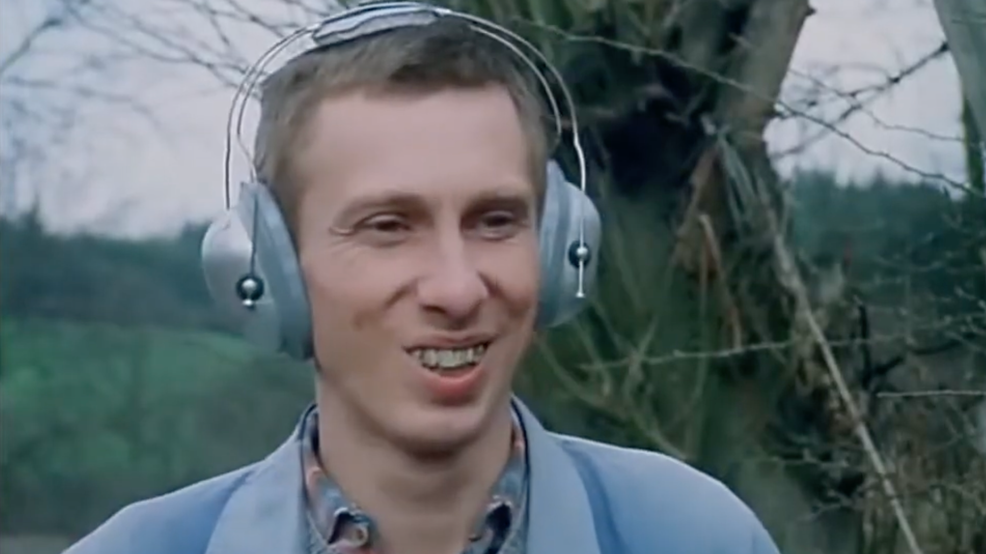 Maďarský herec János Bán vo filme Vesničko má středisková.