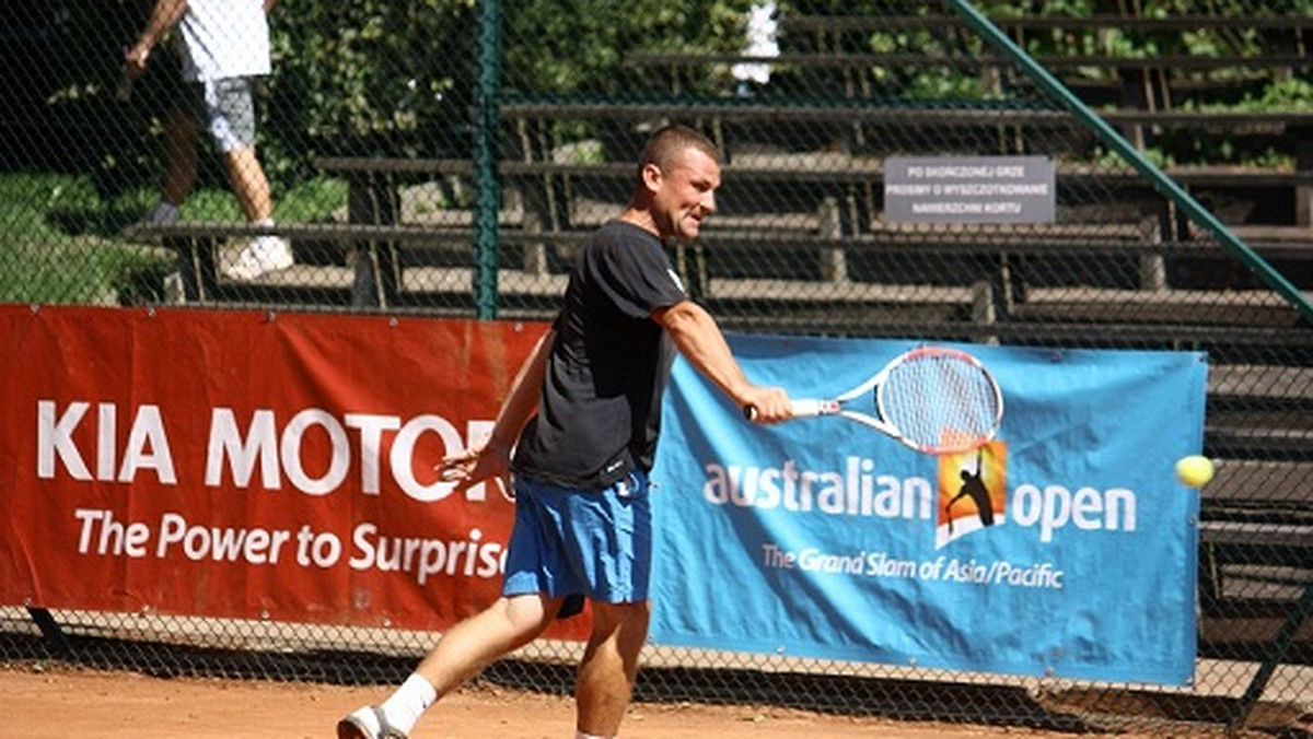 W Warszawie i Wrocławiu rozpoczął się trzeci cykl turniejów eliminacyjnych do KIA Amateur Australian Open 2012. Zwycięzcy zawodów finałowych będą reprezentowali Polskę na kortach Melbourne Park.