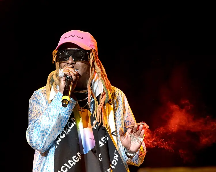 Lil&#39; Wayne w jednym ze swoich wielu różowych dodatków