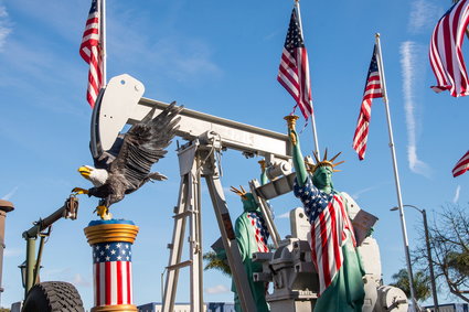 Producenci ropy w USA ograniczyli liczbę odwiertów najmocniej od początku roku