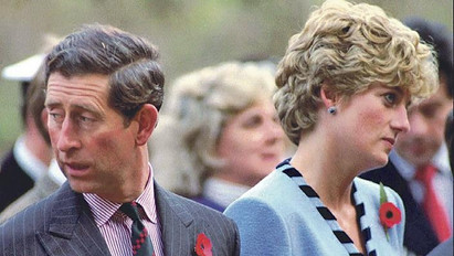Íme, a sosem látott felvétel: Diana arca mindent elárult, amikor Károly a szerelmükről beszélt – videó